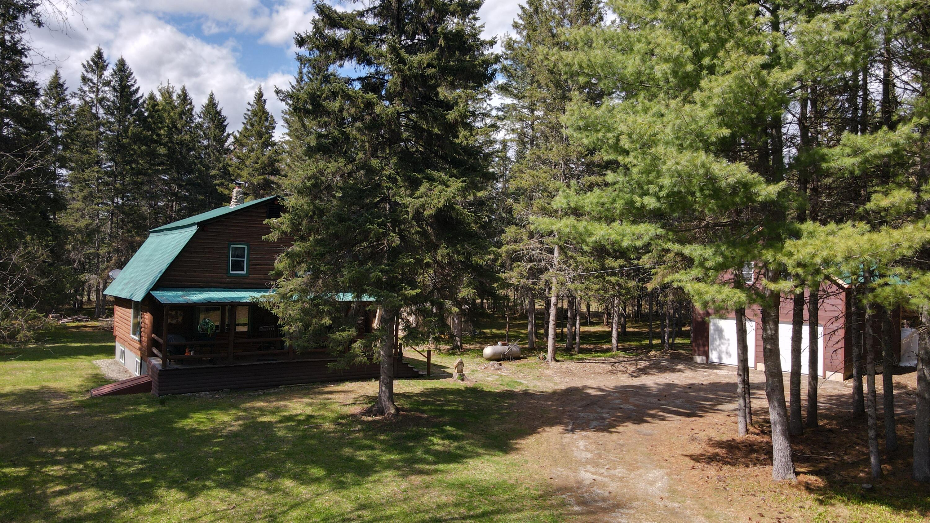 16 Cameron Road Andover, ME 04216 - Photo 9 of 49 Entrance