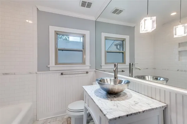 $5,200 | 5518 Monticello Avenue, Dallas, TX 75206