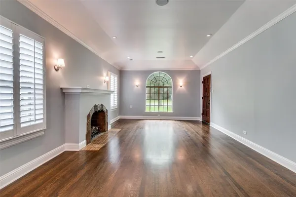 $5,200 | 5518 Monticello Avenue, Dallas, TX 75206