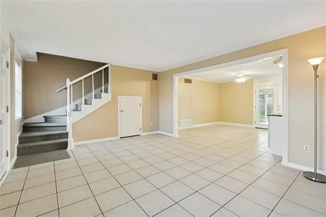 $2,200 | 729 Hermes Place, Gretna, LA 70056