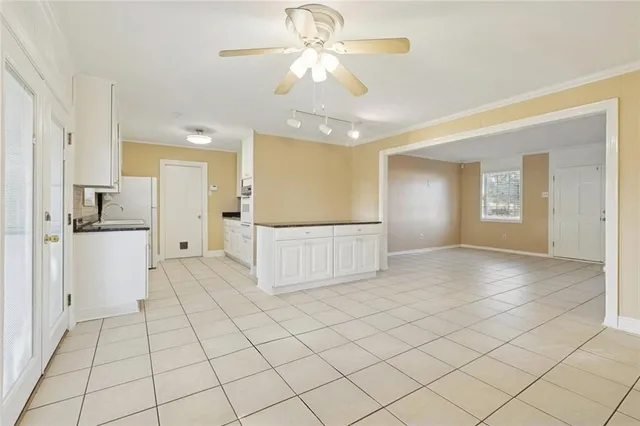 $2,200 | 729 Hermes Place, Gretna, LA 70056