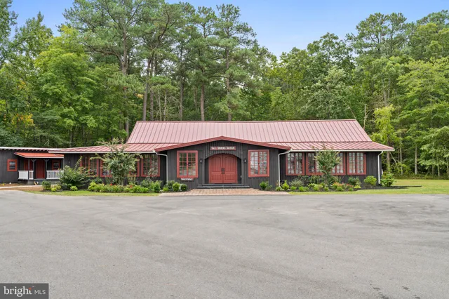 $1,600 | 44600 Tall Timbers Road, Unit B, Tall Timbers, MD 20690