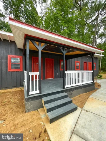 $1,600 | 44600 Tall Timbers Road, Unit B, Tall Timbers, MD 20690