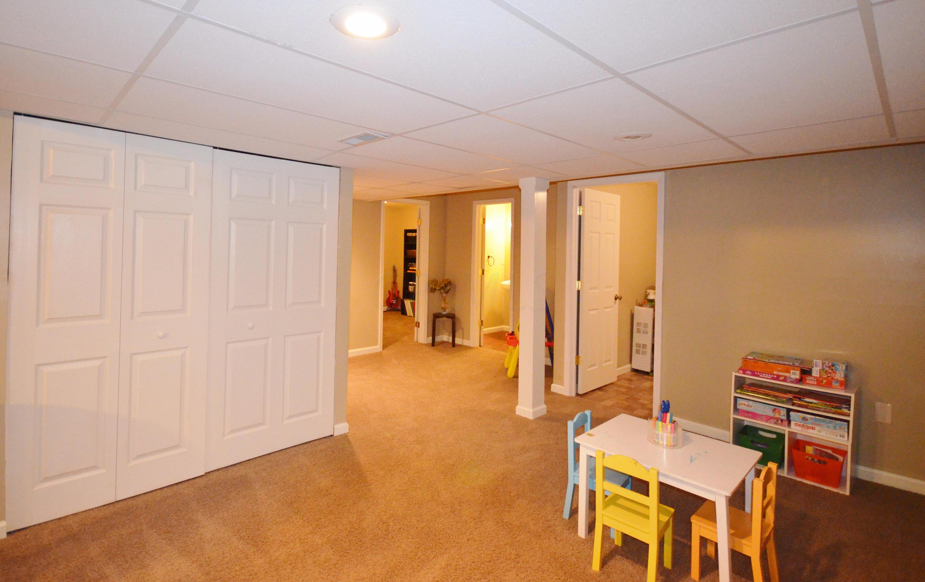 406 Ruffin Drive Galloway, OH 43119 - Photo 29 of 45 Gallery Image 29