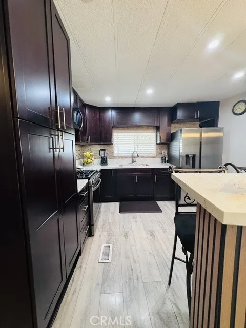 4041 Pedley, Unit 77 Riverside, CA 92509 - Photo 7 of 19 Gallery Image 7