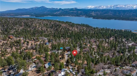 $599,000 | 39563 Raccoon Drive, Fawnskin, CA 92333