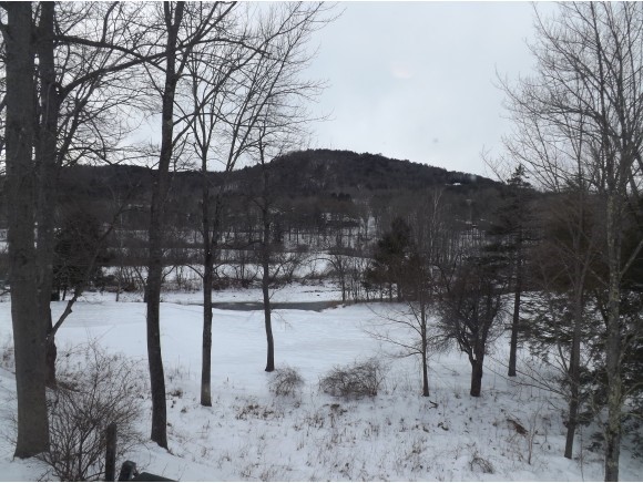 807 Murphys Road, Unit D Hartford, VT 05059 - Photo 11 of 22 Gallery Image 11