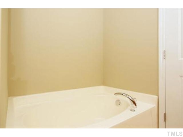 748 Wickham Ridge Road, Unit 115 Apex, NC 27539 - Photo 19 of 25 (Photo of like design. Colors/selections may vary - ask onsite agent for details.)