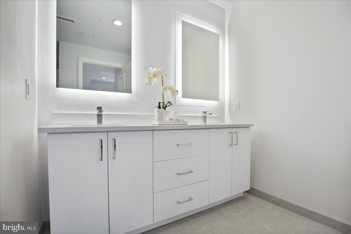 923 V Street Northwest, Unit 601 Washington, DC 20001 - Photo 19 of 62