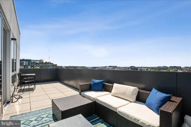 $6,000 | 923 V Street Northwest, Unit 601, Washington, DC 20001