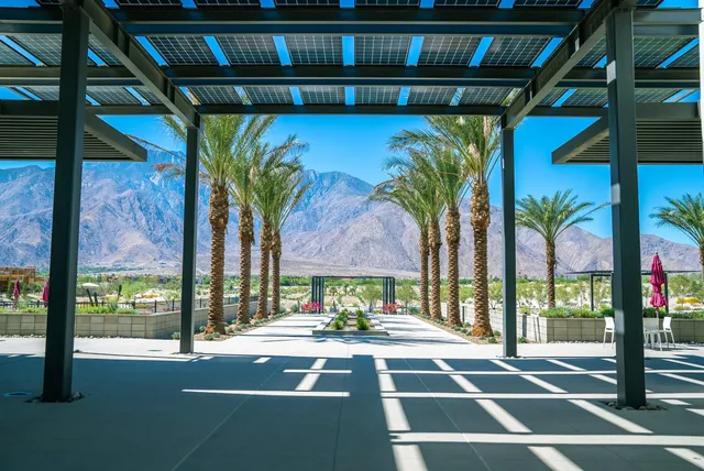 $950,000 | 584 Fountain Drive, Palm Springs, CA 92262