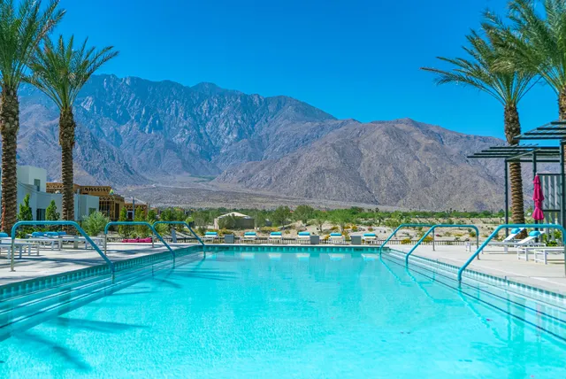 $950,000 | 584 Fountain Drive, Palm Springs, CA 92262