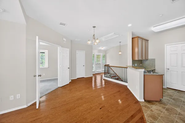 $240,000 | 1310 West Parmer Lane, Unit 6C/601, Austin, TX 78727