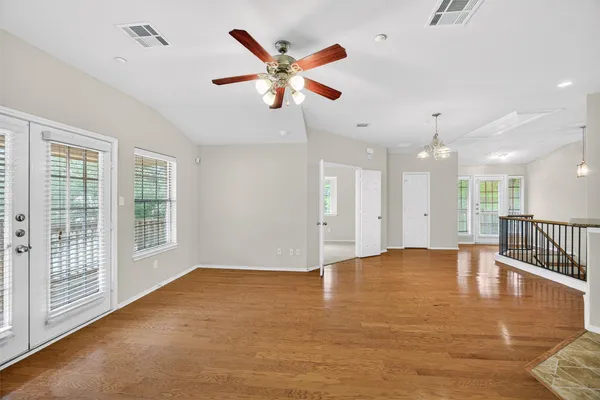 $240,000 | 1310 West Parmer Lane, Unit 6C/601, Austin, TX 78727