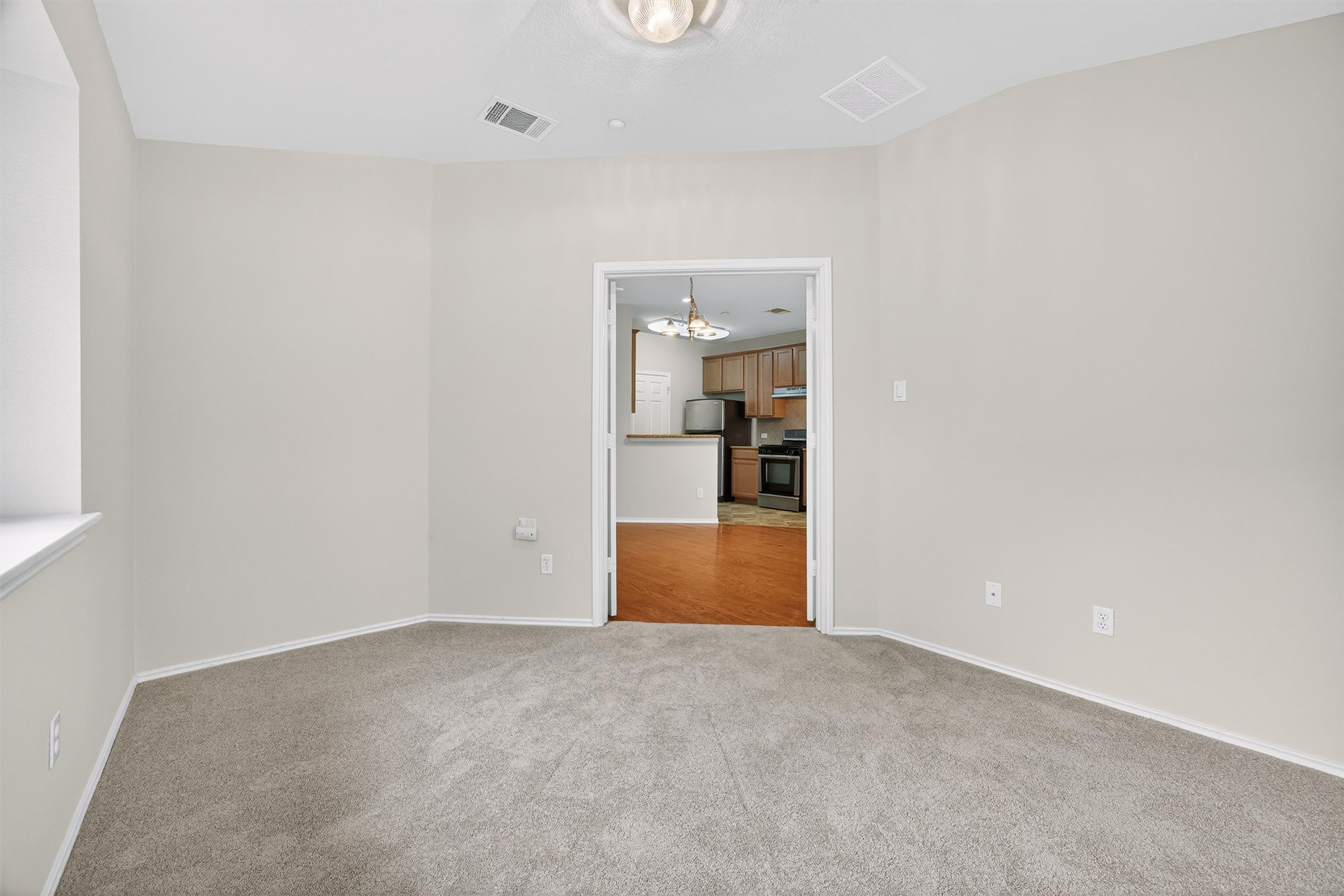 1310 West Parmer Lane, Unit 601 Austin, TX 78727 - Photo 22 of 40