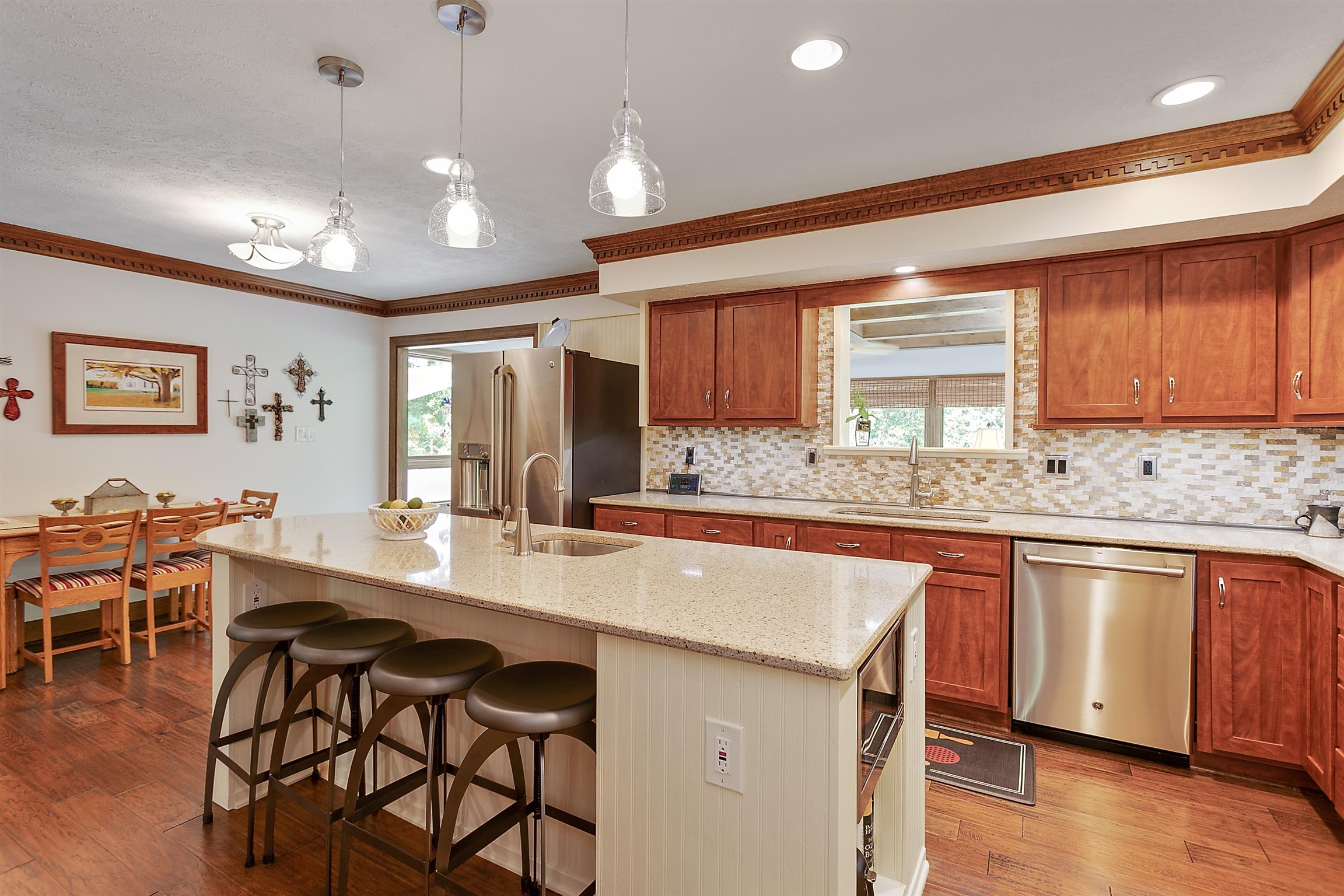 1534 Iron Bridge Road Columbia, TN 38401 - Photo 10 of 30 a large kitchen with a table and chairs
