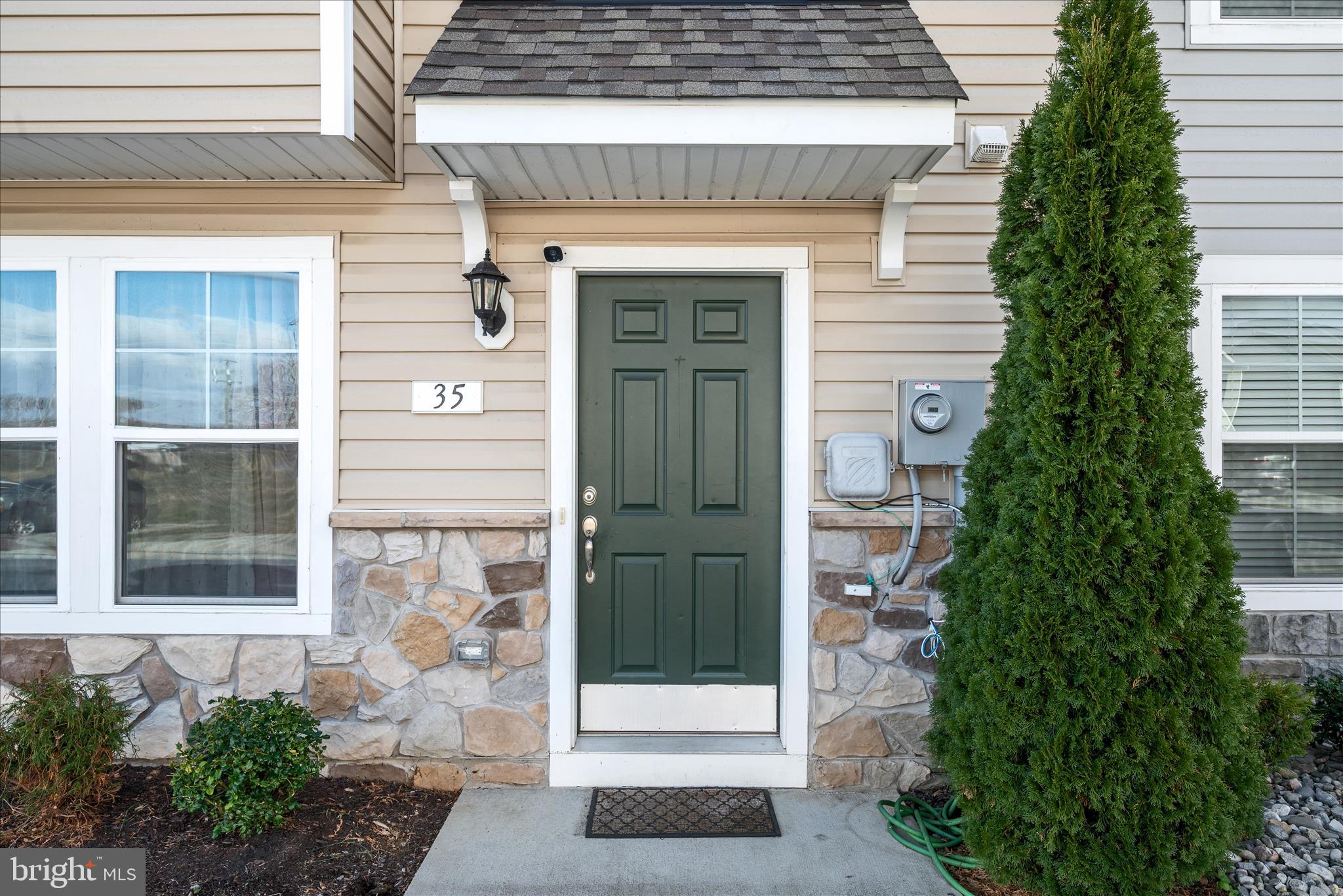 35 Mengel Road Martinsburg, WV 25403 - Photo 3 of 32 Front Door