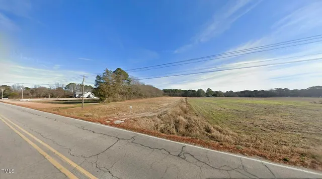 a view of an outdoor space and a yard