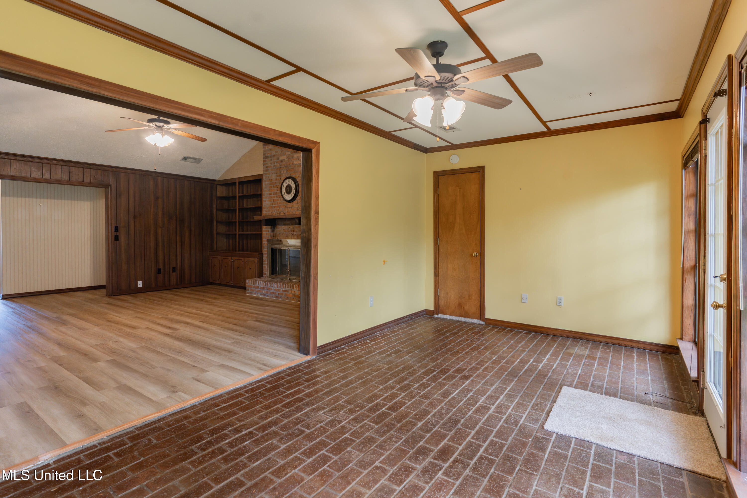 504 Hampton Street Clinton, MS 39056 - Photo 28 of 69 34-SunRoom