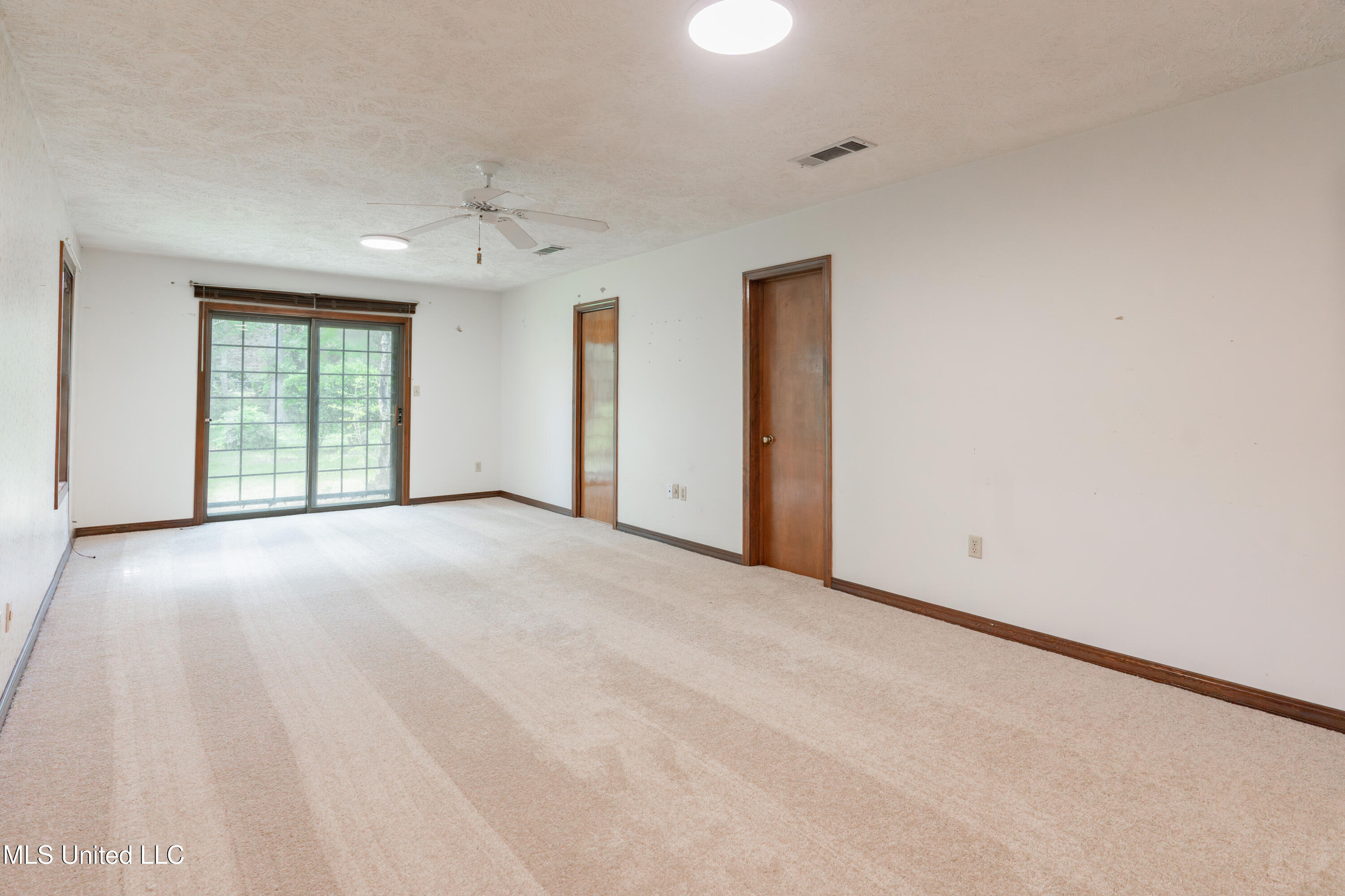 504 Hampton Street Clinton, MS 39056 - Photo 33 of 69 40-PrimaryBedroom