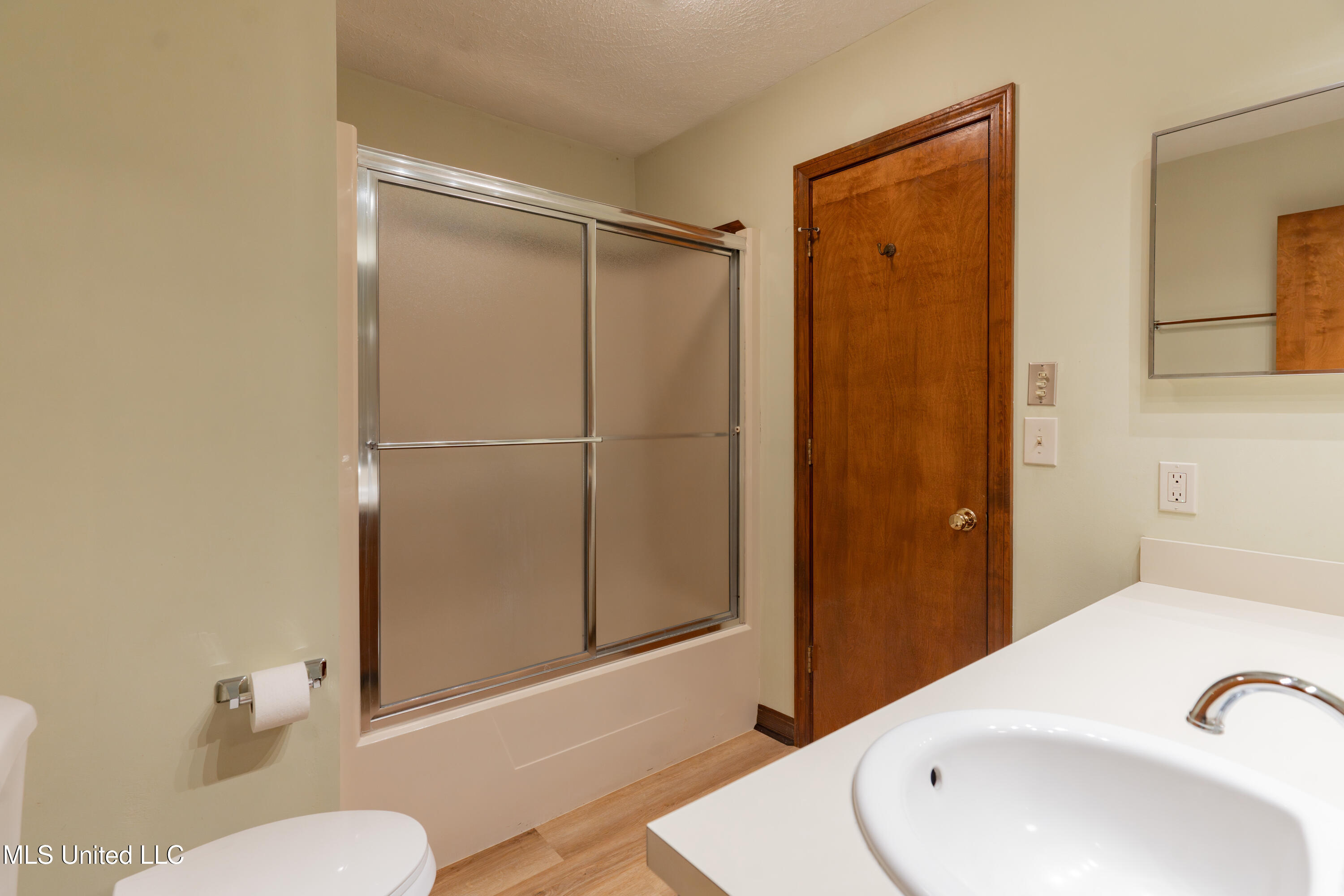 504 Hampton Street Clinton, MS 39056 - Photo 39 of 69 46-PrimaryBathroom