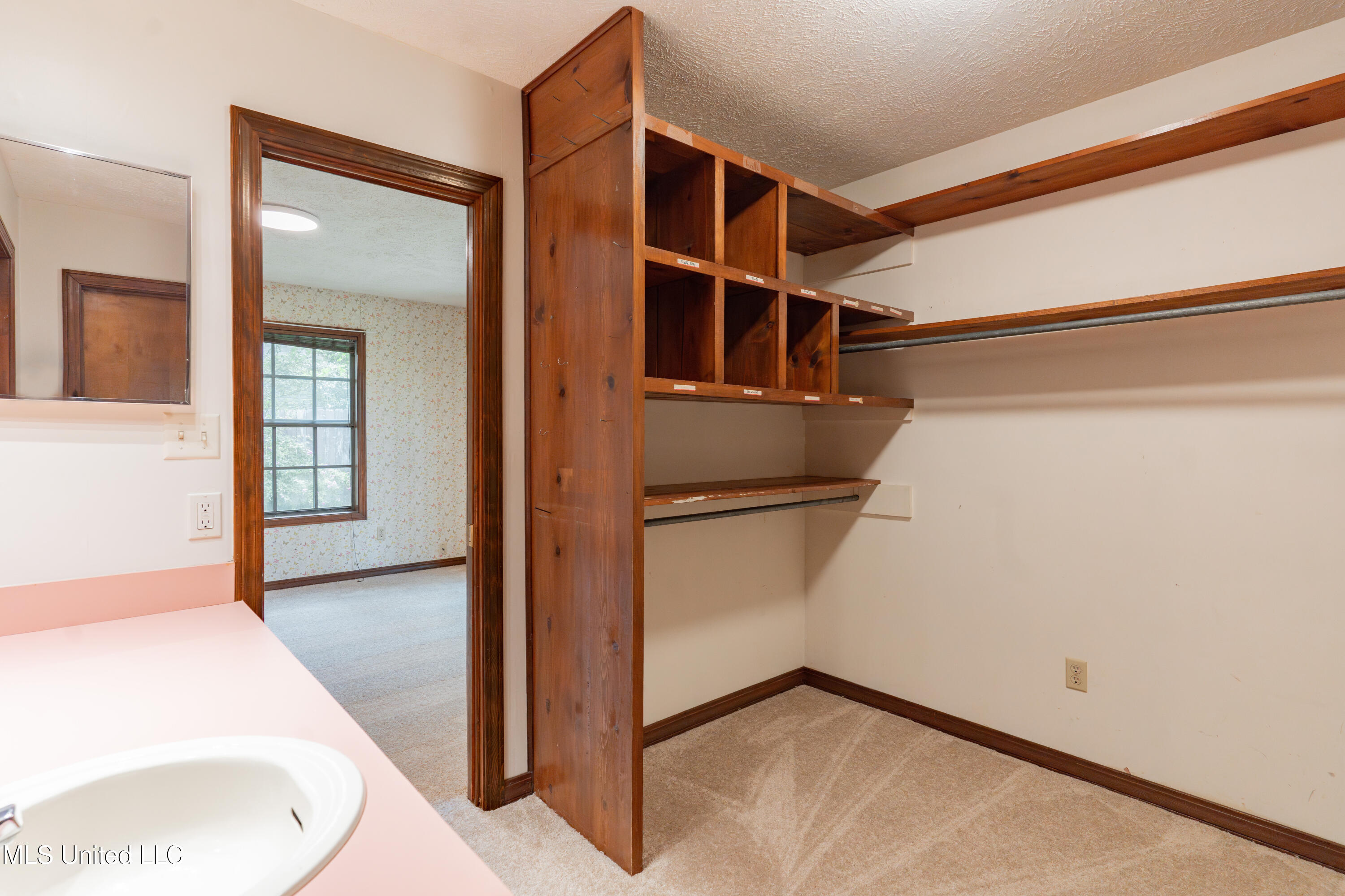 504 Hampton Street Clinton, MS 39056 - Photo 41 of 69 48-Primary BathroomandCloset