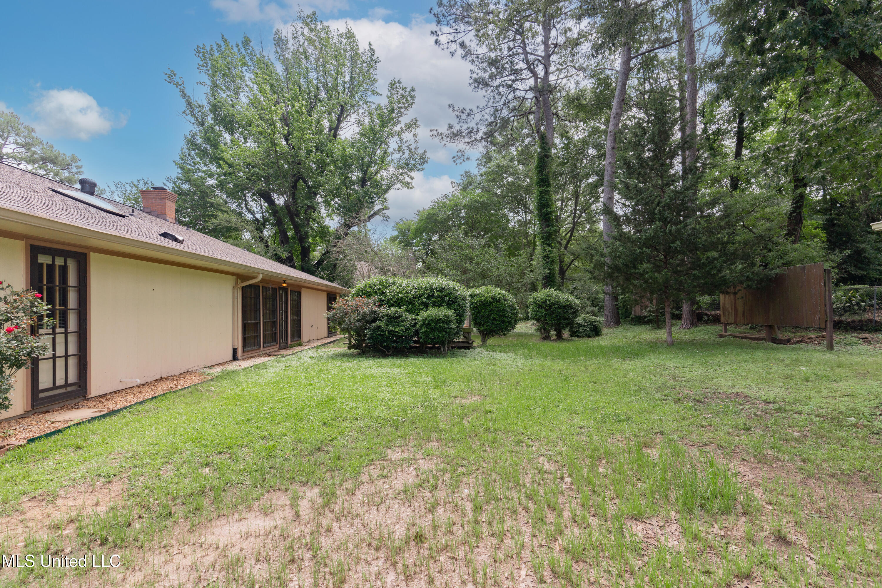504 Hampton Street Clinton, MS 39056 - Photo 59 of 69 69-Back