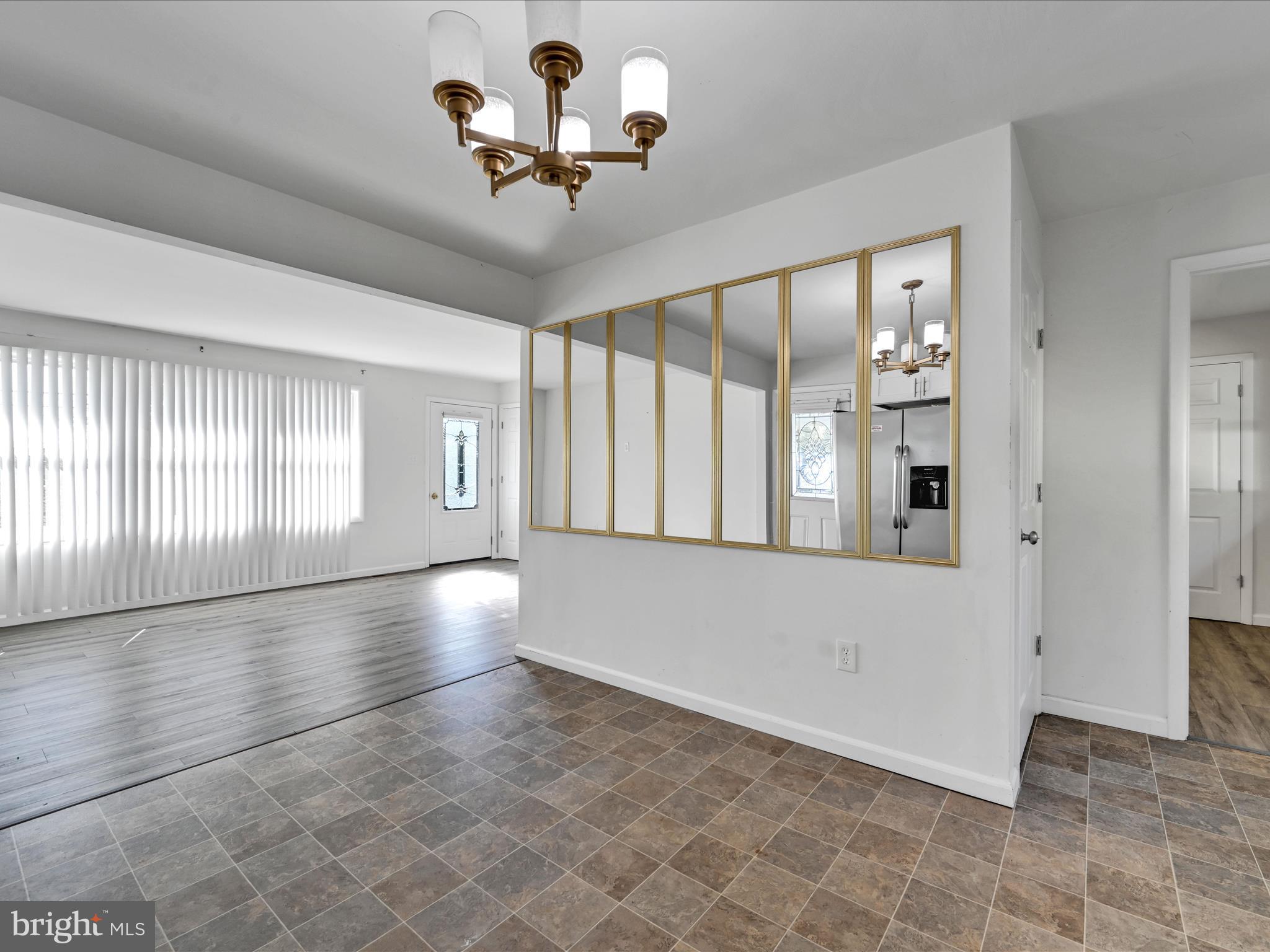 1398 Ridge Road Lebanon, PA 17046 - Photo 11 of 27 Dining Area