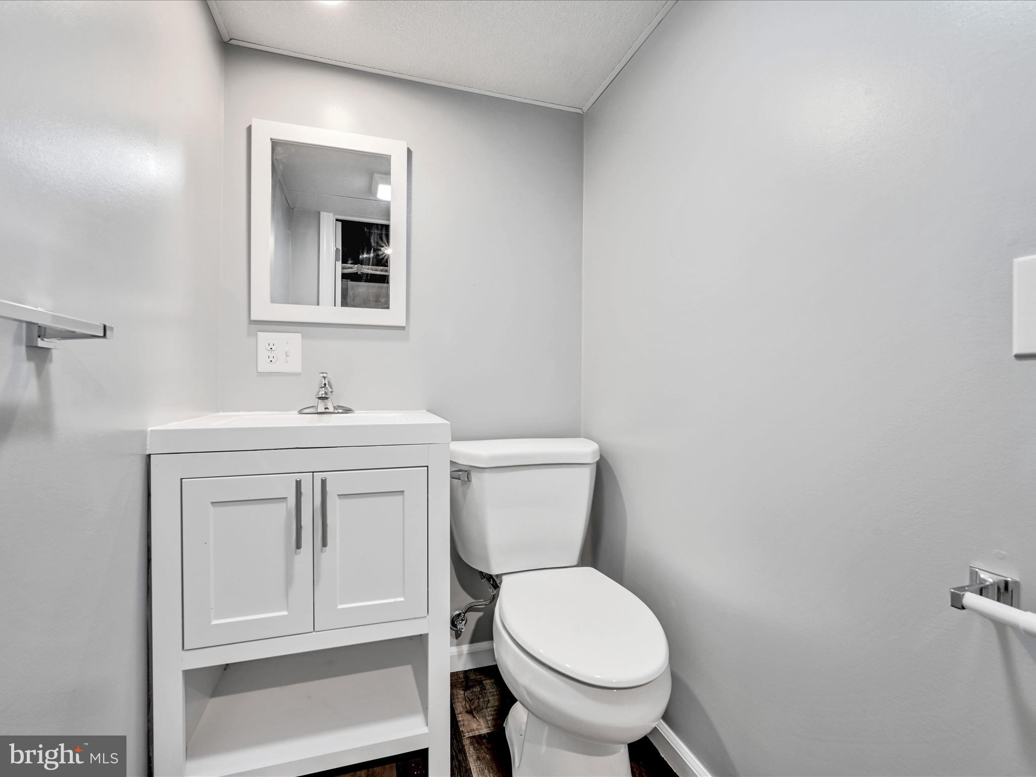 1398 Ridge Road Lebanon, PA 17046 - Photo 24 of 27 Bath