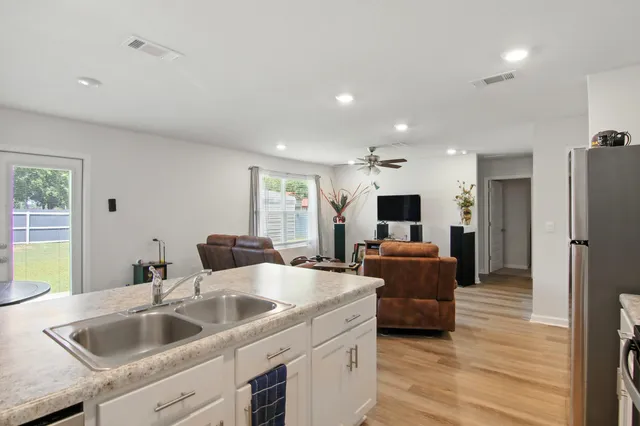 $305,000 | 3101 Van Day Way, Crestview, FL 32539