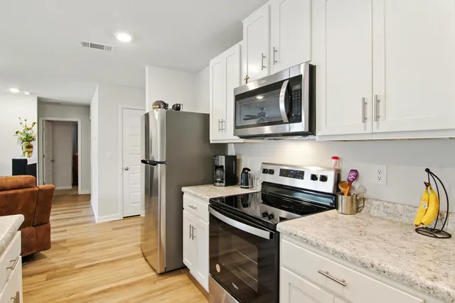 $305,000 | 3101 Van Day Way, Crestview, FL 32539