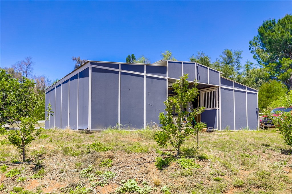 18310 Old Carousel Ranch Road Ramona, CA 92065 - Photo 21 of 25