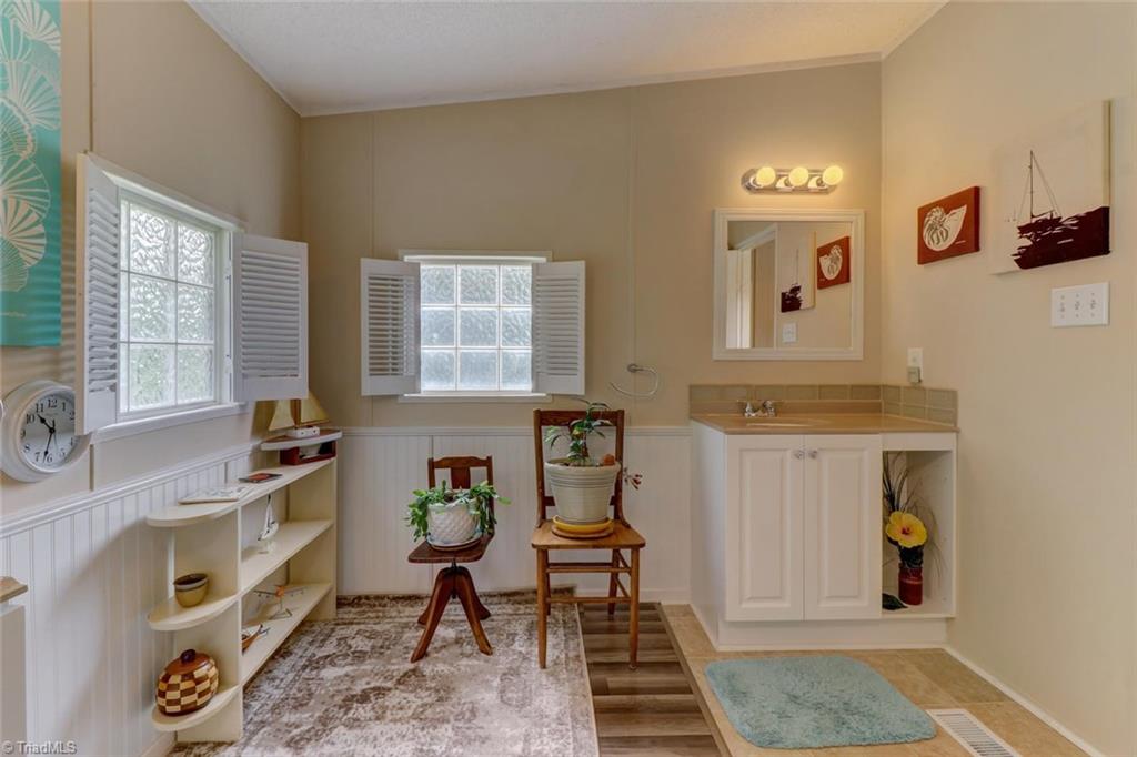 2707 Beroth Road Pfafftown, NC 27040 - Photo 22 of 30 Gallery Image 22
