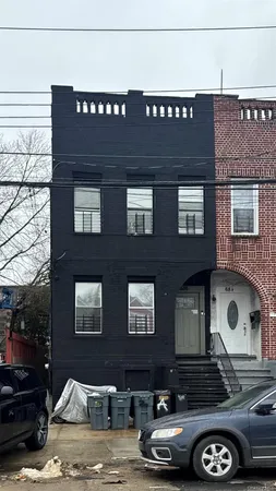 $3,250 | 686 East 98th Street, Unit 2 | Canarsie