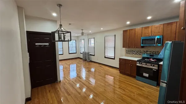 $3,250 | 686 East 98th Street, Unit 2 | Canarsie