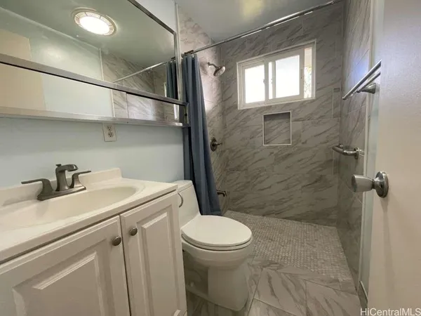 $3,200 | 2601 California Avenue, Wahiawa, HI 96786