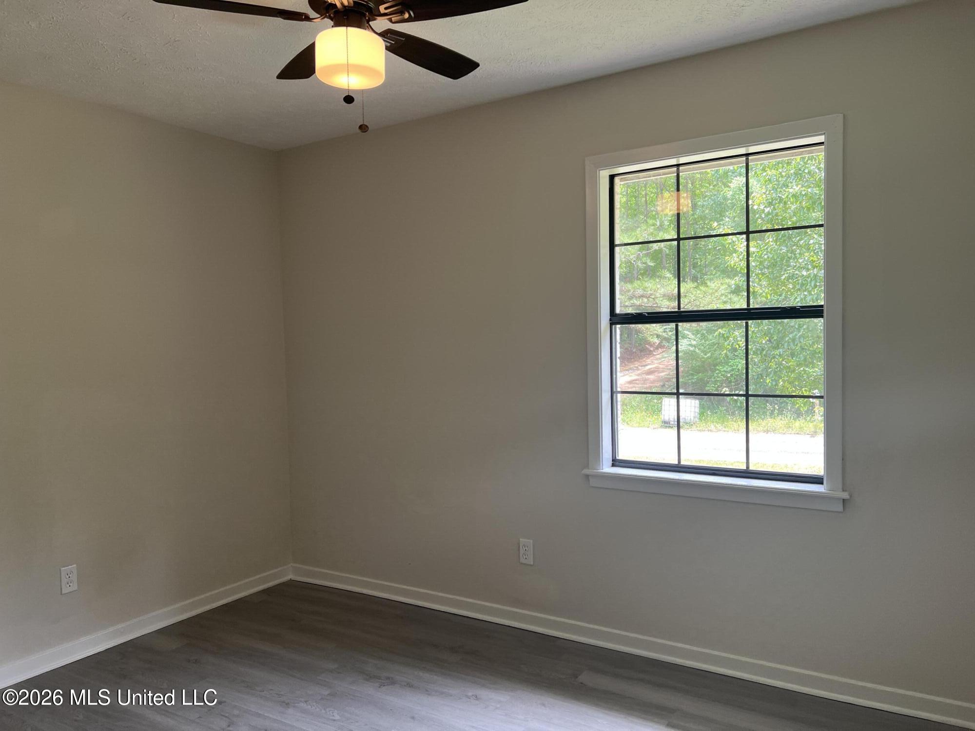 1846 Loring Road Camden, MS 39045 - Photo 14 of 28 IMG_7596