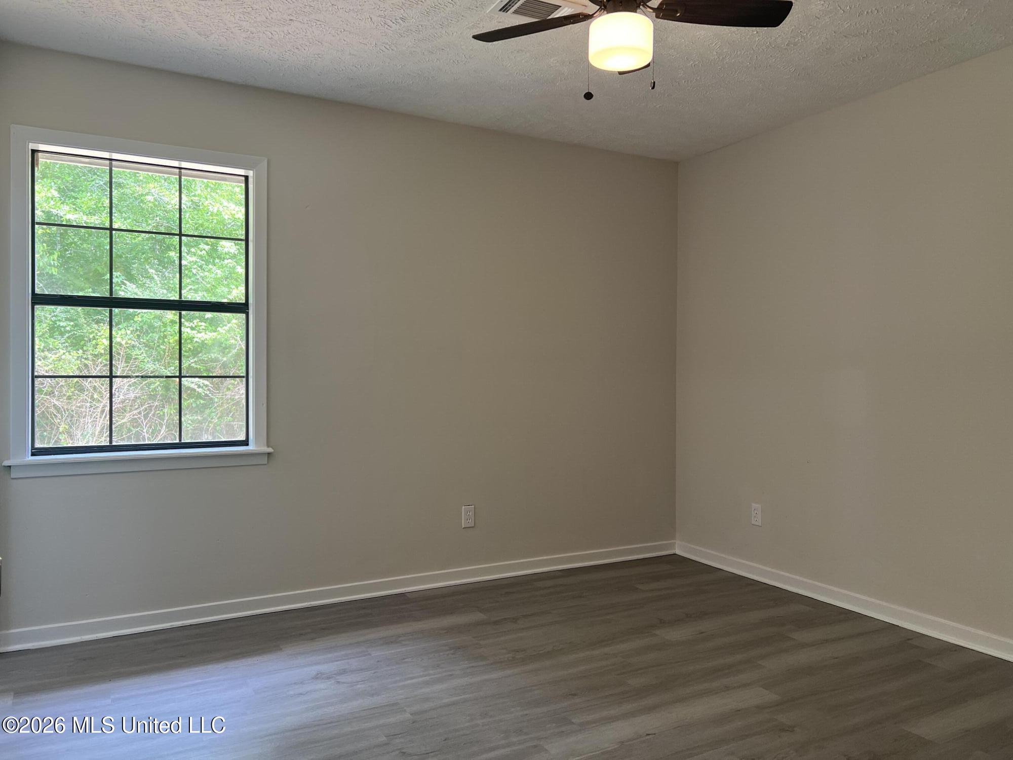 1846 Loring Road Camden, MS 39045 - Photo 17 of 28 IMG_7599