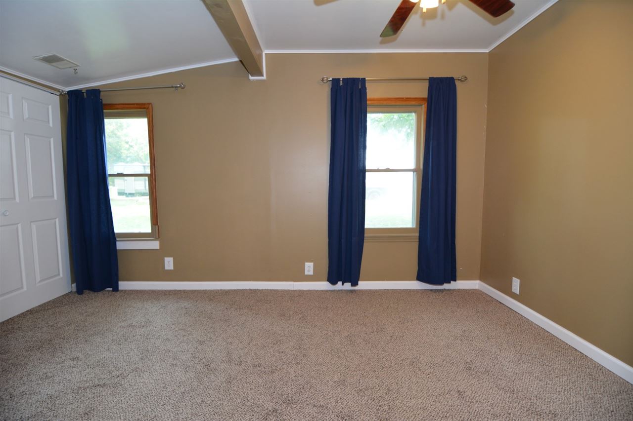 3544 Libbert Road Newburgh, IN 47630 - Photo 8 of 14