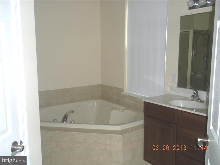 200 Kendig Road Coatesville, PA 19320 - Photo 8 of 18 Master Bathroom