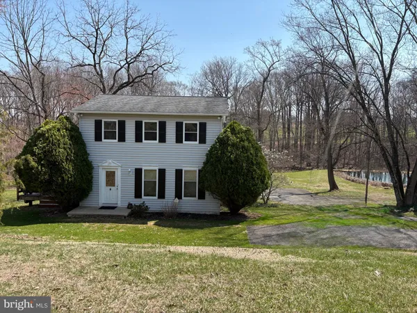 $379,900 | 8 Briar Chase Road, West Grove, PA 19390