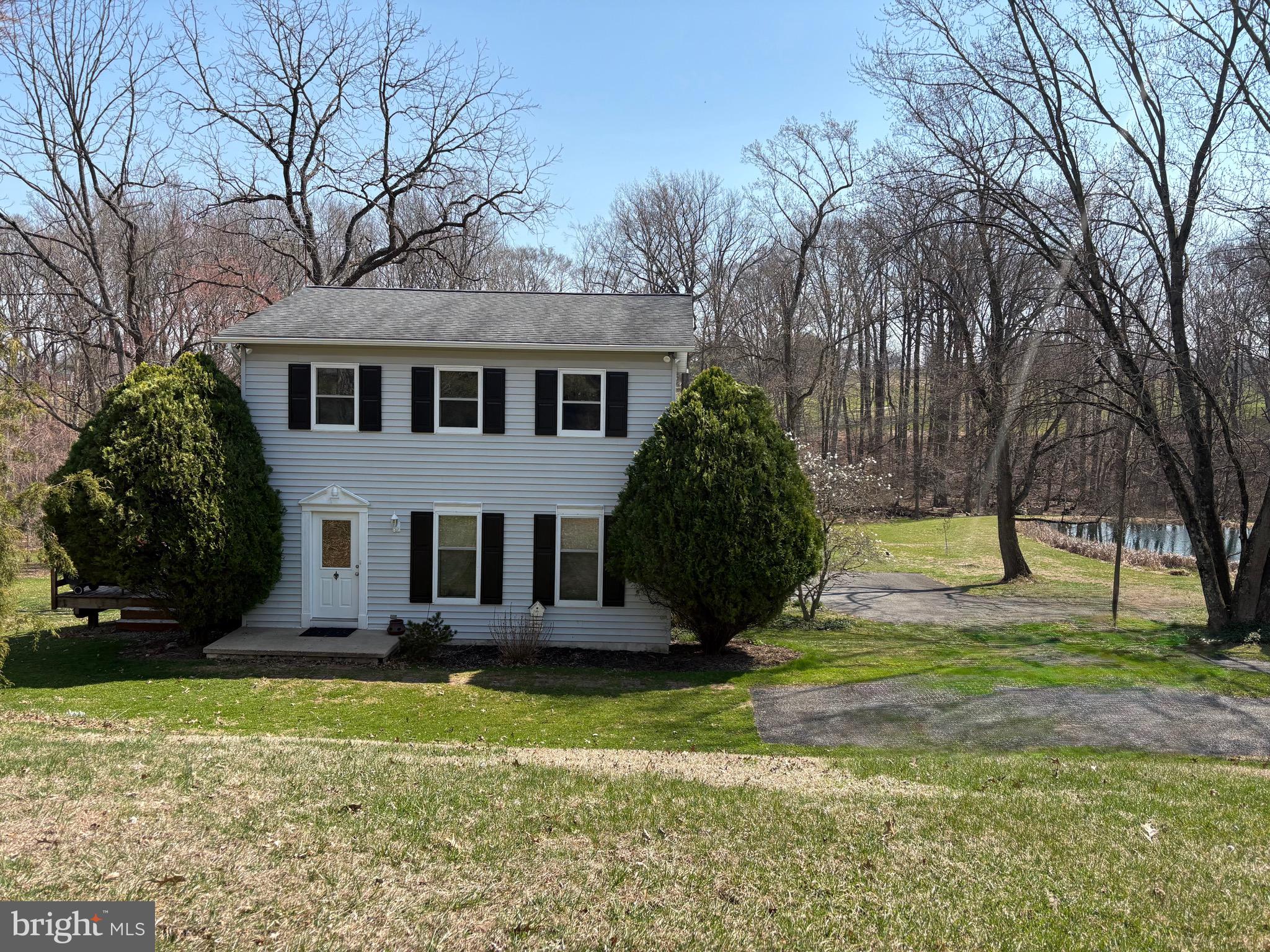 8 Briar Chase Road West Grove, PA 19390 - Photo 3 of 7