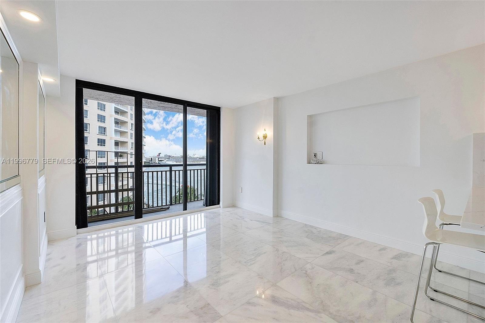 540 Brickell Key Drive, Unit 928 Miami, FL 33131 - Photo 9 of 14