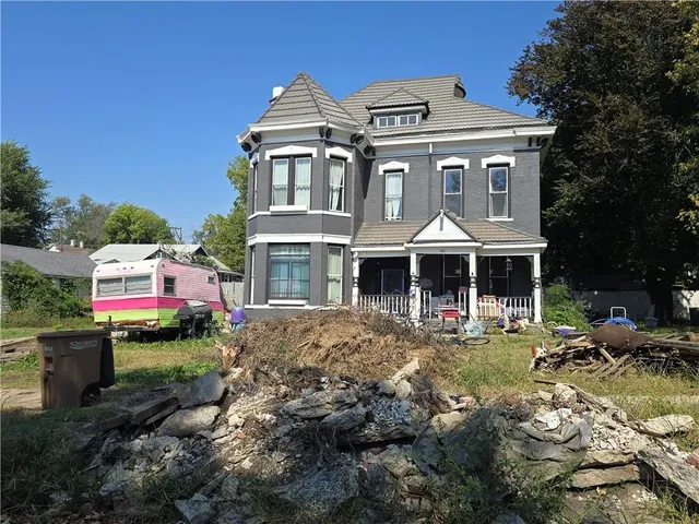 $1 | 617 Parallel Street, Atchison, KS 66002