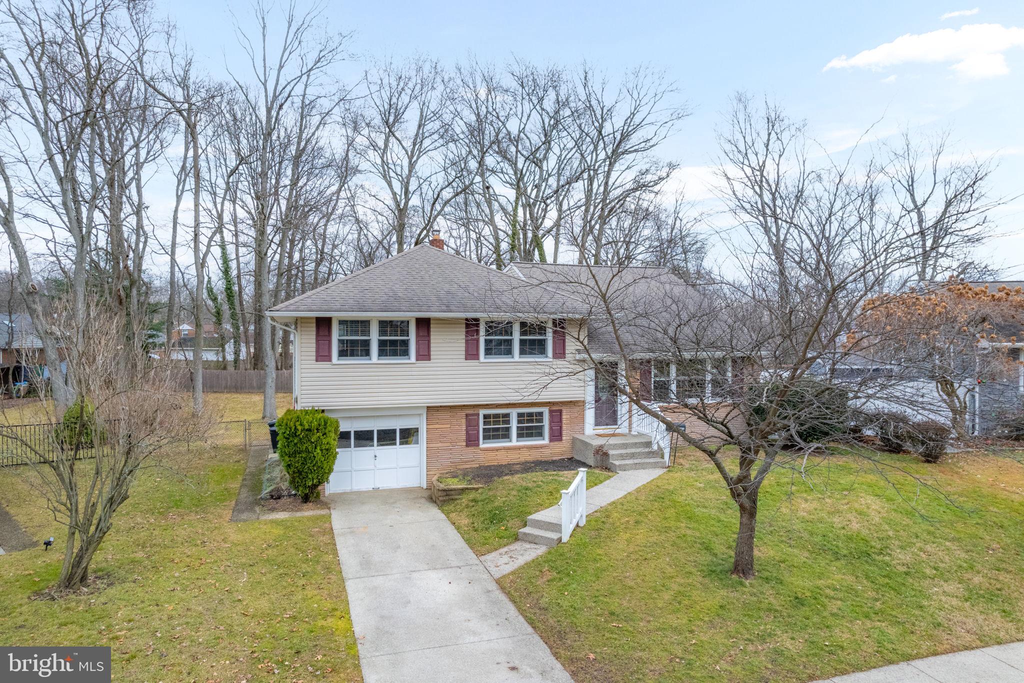 1221 Oakwood Road Haddonfield, NJ 08033 - Photo 3 of 30