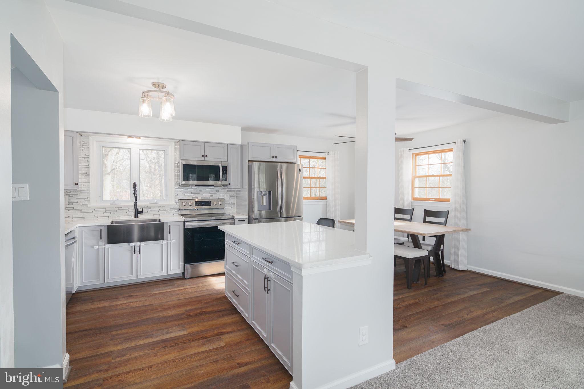 1221 Oakwood Road Haddonfield, NJ 08033 - Photo 6 of 30