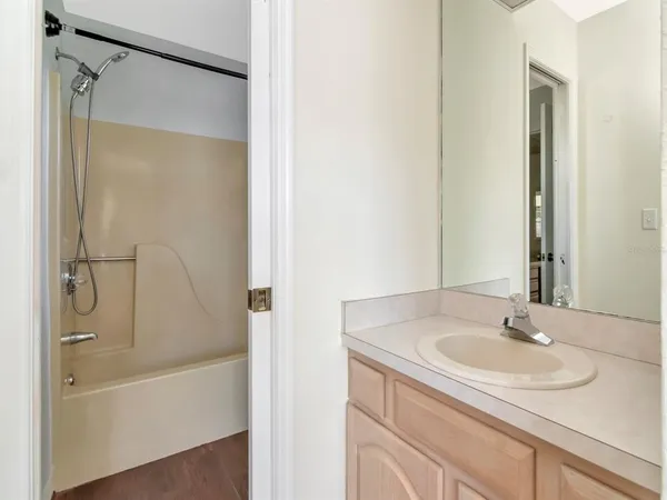 $2,850 | 1310 91st Court Northwest, Bradenton, FL 34209