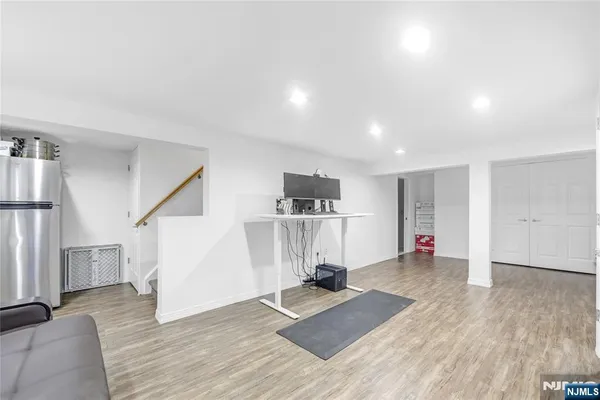$4,900 | 99 Lambert Place, Paramus, NJ 07652