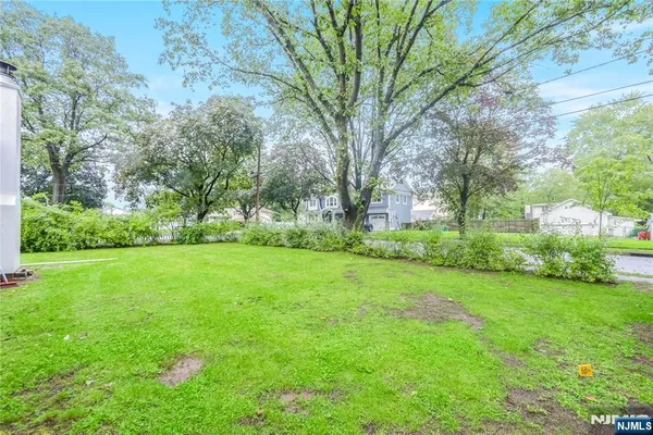 $4,900 | 99 Lambert Place, Paramus, NJ 07652