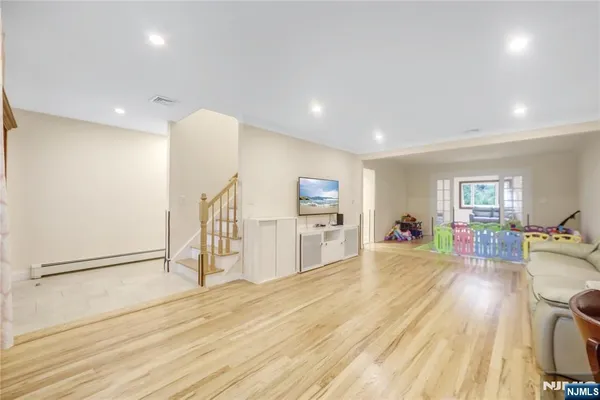 $4,900 | 99 Lambert Place, Paramus, NJ 07652